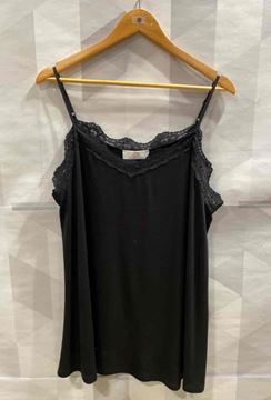 Picture of PLUS SIZE TANK TOP WITH LACE STRAPS